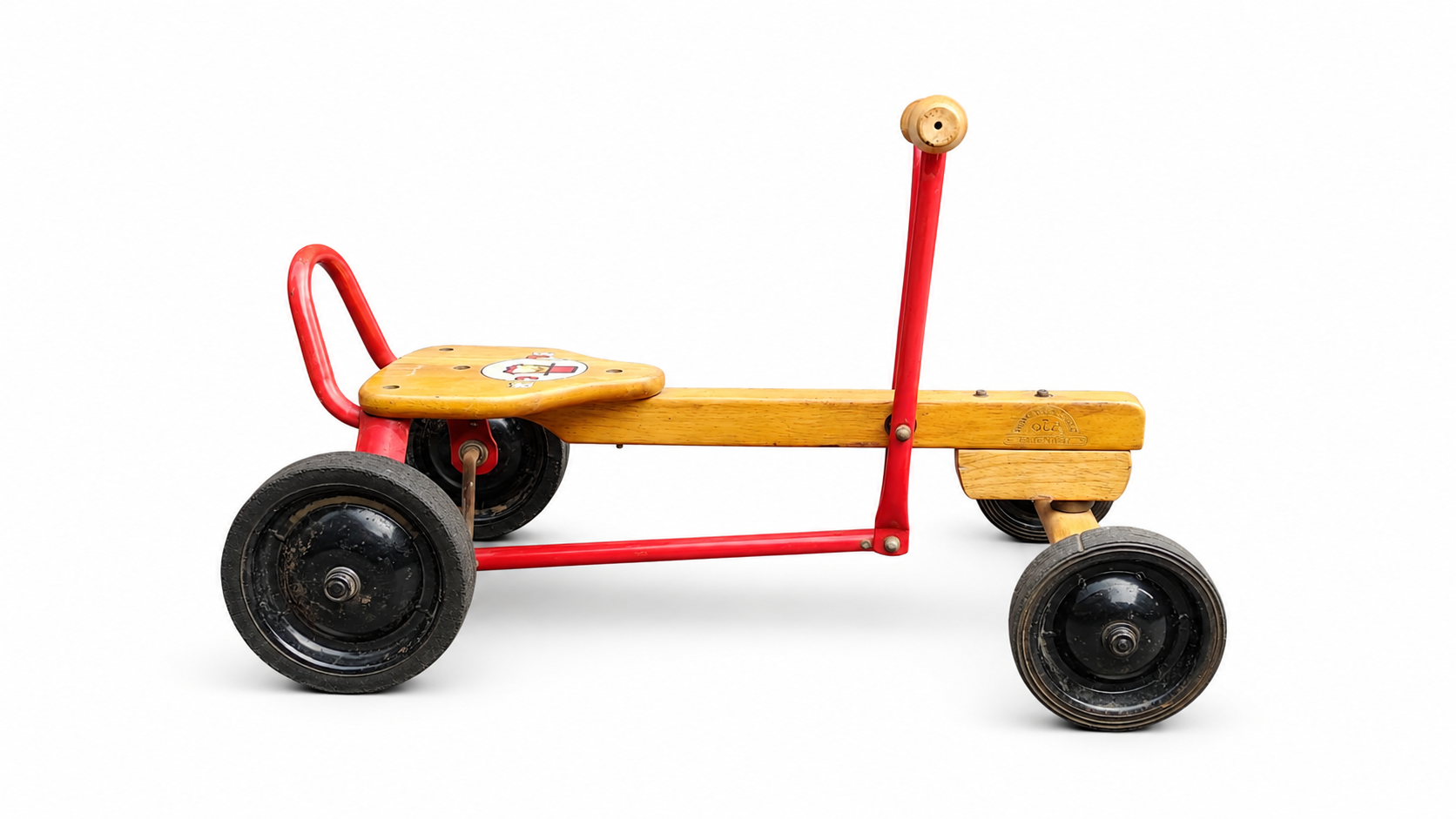 GAZING UPON THE "IRISH MAIL" / ROW CAR: AN EXPLORATION OF THE HISTORY AND PRODUCT DESIGN OF EARLY 20TH-CENTURY MECHANICAL TOYS
